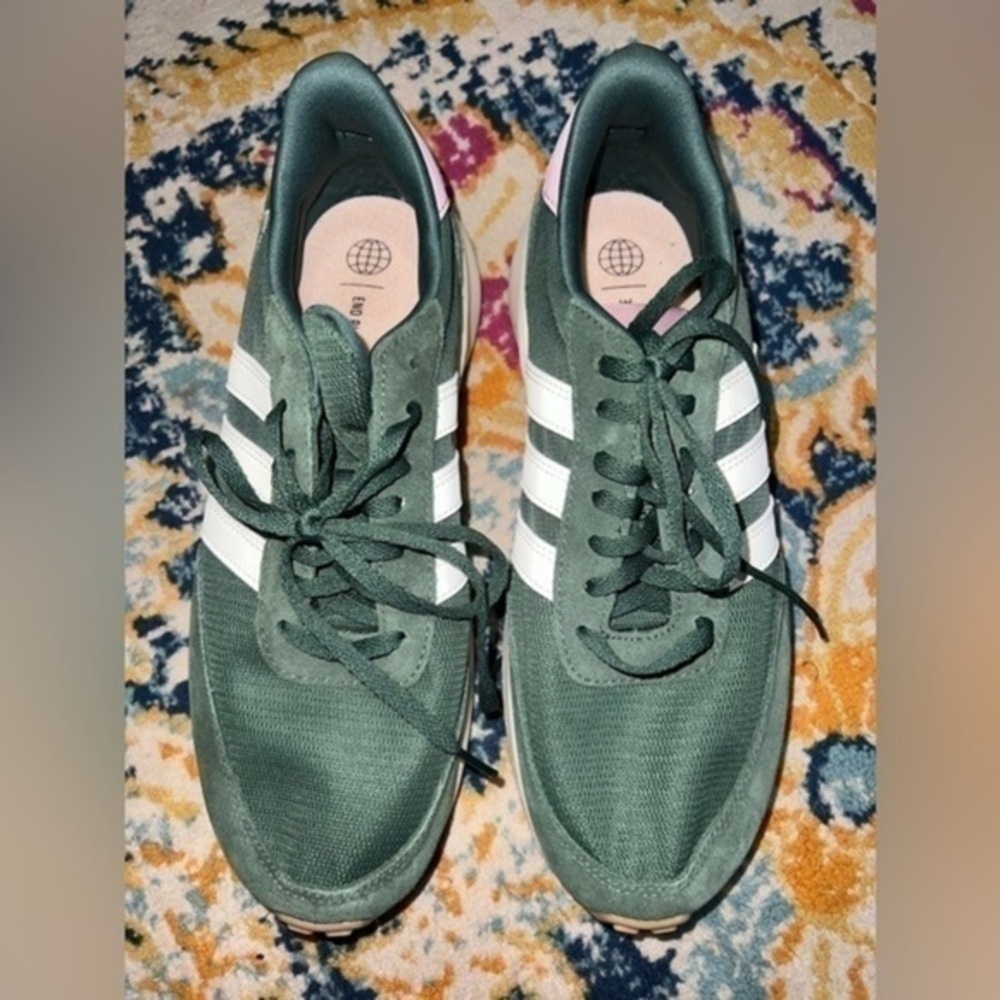 New Adidas Run 70's Green With Pink